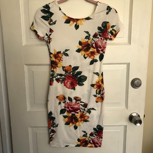White Floral Mini Dress with scoop back - Picture 1 of 3
